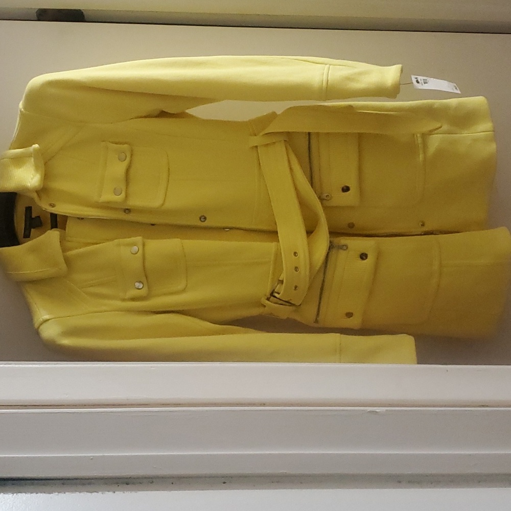 INC International Concepts yellow trench coat size L